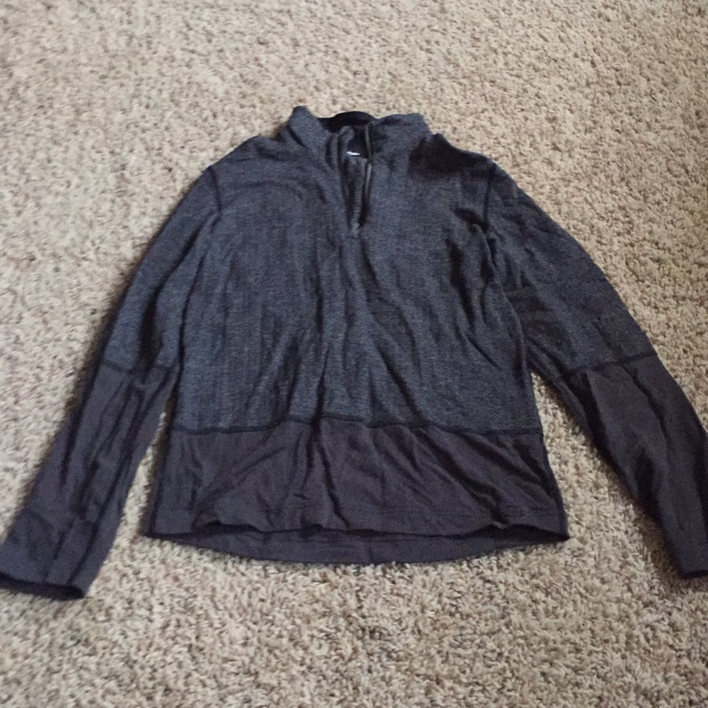 Lululemon Sz 8 grey pullover GUC